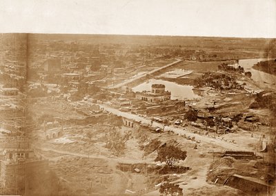 Panorama van MachiBoran, Lucknow door Felice Beato